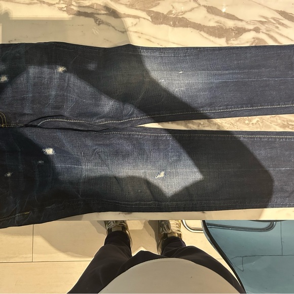 Pre Owned Dsquared Jeans
Size 42 
US size 32
Slim Fitting
Good Condition - Picture 3 of 5